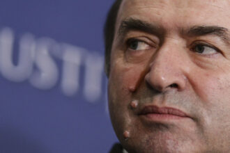 tudorel toader fost judecator ccr cred ca masurile guvernului privind pensiile magistratilor vor trece de controlul constitutional 68bebd1a45e1e