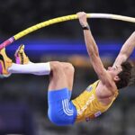 Armand Duplantis, pe valul succesului financiar! Suedezul își umple buzunarele după reușita istorică de la Tokyo 2 tun financiar pentru armand duplantis suedezul se scalda in bani dupa recordul mondial stabilit la tokyo 68c827f86d37a
