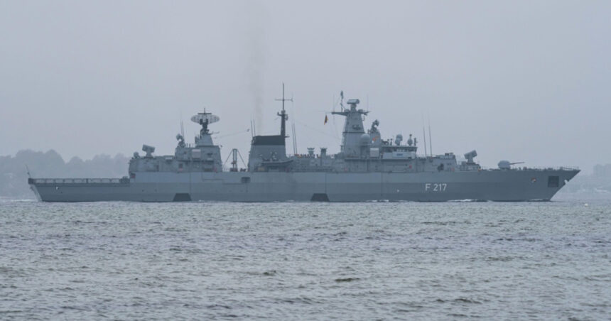 Un avion de vânătoare rusesc a trecut pe deasupra unei fregate germane în Marea Baltică: „O nouă provocare lansată de Moscova” 1 un avion de lupta rusesc a survolat o fregata germana in marea baltica o noua incercare de provocare din partea moscovei 68d42271785de