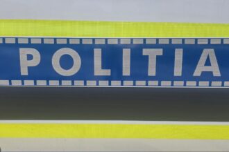 un barbat din constanta ar fi incercat sa corupa sexual doi minori le ar fi trimis mesaje indecente 68d10a7777d3b