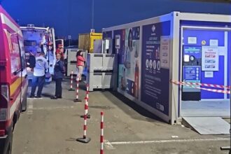 un barbat si a pierdut viata in parcarea unui complex comercial din constanta 68b530e551ab8