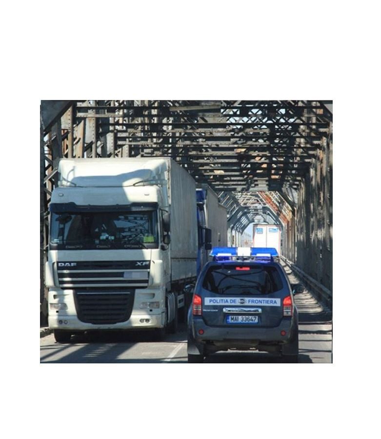 Un pod inovator ar putea lega malurile Dunării la Ruse: Bolojan negociază cu omologul său din Bulgaria 1 un nou pod peste dunare ar putea fi construit la ruse bolojan poarta discutii cu omologul sau bulgar 68c31d9563500