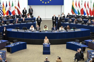 un roman pe lista politico cu cei 17 europarlamentari care conteaza in aceasta legislatura 68d228210ffc9