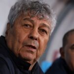 Un jucător din echipa națională a luat legătura cu Mircea Lucescu după înfrângerea în fața Canadei: „Mi-a transmis un mesaj” 3 un tricolor a pus mana pe telefon si l a contactat pe mircea lucescu dupa dezamagirea cu canada mi a dat un mesaj 68c967ddee859