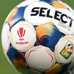 Se conturează o demitere în Superligă? Primii pași dificili pentru antrenor după doar două etape! 3 va fi urmatorul antrenor demis din superliga are probleme dupa doar doua etape 68c65ab472dbf