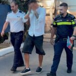 Fără permis și cu un accident pe conștiință: bărbatul care a fugit a fost prins de poliție! 3 video a condus fara permis a accidentat o femeie si a fugit politistii l au retinut 68bd907623b8a