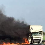 Incendiu la bordul unui camion pe A2: Traficul îngreunat în zona Murfaltar! 3 video alerta pe a2 un camion a luat foc in apropiere de murfaltar circulatia afectata pe ambele sensuri de deplasare 68d67f2593064