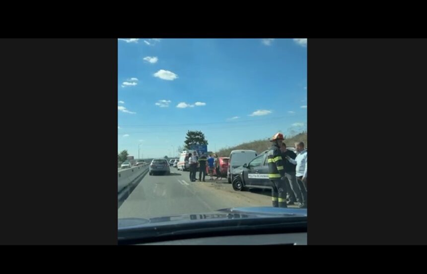 Autospecială a Gărzii de Coastă, implicată într-un incident la accesul pe autostrada A2, în apropiere de Valu lui Traian 1 video autospeciala de la garda de coasta implicata in accident la intrare pe autostrada a2 inainte de valu lui traian 68cd4b92cd3a7
