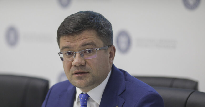 Declarațiile președintelui CJ Iași privind cererea ministrului Sănătății de a-l înlocui pe directorul Spitalului Clinic pentru Copii „Sfânta Maria” 1 video ce spune seful cj iasi despre solicitarea ministrului sanatatii de a demite managerul spitalului clinic pentru copii sfanta maria 68d84f383afa1