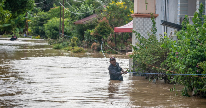 Inundații devastatoare în Bali: Un bilanț tragic de 18 vieți pierdute și sute de case afectate în ultimele decenii 1 video cele mai puternice inundatii in bali din ultimii zeci ani 18 morti si numeroase locuinte distruse 68c29ff6a15ce