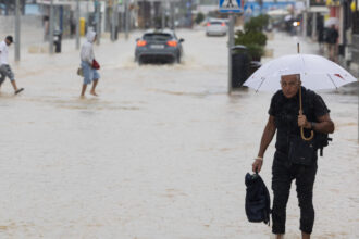 video cod rosu de inundatii in ibiza strazi pline de apa si oameni blocati in locuinte mobilizare majora a echipelor de interventie 68dc045845fac