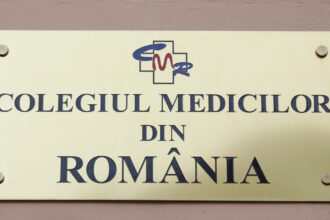 video colegiul medicilor anunta actiuni disciplinare dupa conferinta conspirationista de la brasov ce mesaje au fost promovate pe scena 68bc445424ecb