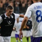 Cum reușește Cristian Costin, fost jucător al lui Dinamo, să strălucească în noul său aventură internațională? 2 video cum se descurca fostul dinamovist cristian costin la noua sa echipa din strainatate 68c7cbd61bb99