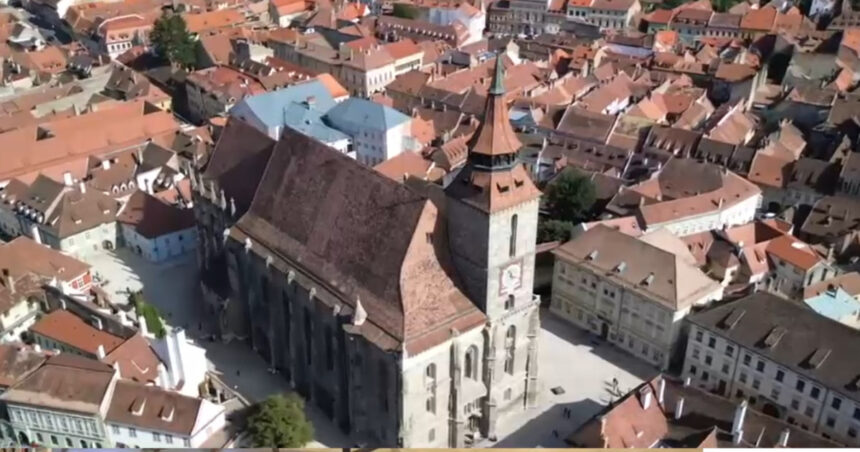 Curtea Bisericii Negre din Brașov va renaște după un secol și jumătate: Detalii despre noul său aspect și termenul de finalizare al lucrărilor 1 video curtea bisericii negre din brasov va fi reabilitata dupa 150 de ani cum va arata si cand ar urma sa fie gata lucrarile 68c792a95ed50