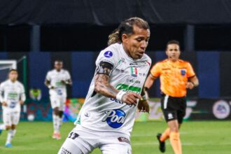 video dayro moreno dubla in copa sudamericana la 40 de ani sa vina trofeul continental 68cba45f0a1e1
