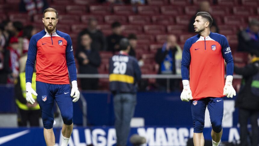 „Motivul pentru care Horațiu Moldovan nu evoluează la Atletico Madrid: Jan Oblak scrie pagini de istorie!” 1 video de aia nu a jucat si nu joaca horatiu moldovan la atletico madrid performanta atinsa de jan oblak il trimite direct in istorie 68cbd1ec8a05e