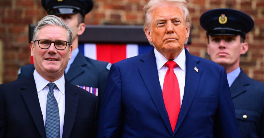 Donald Trump în Marea Britanie: Dialog de rang înalt cu premierul Keir Starmer la Chequers 1 video donald trump in vizita oficiala in marea britanie intalnire cu premierul keir starmer la chequers 68cbf6bd99a14