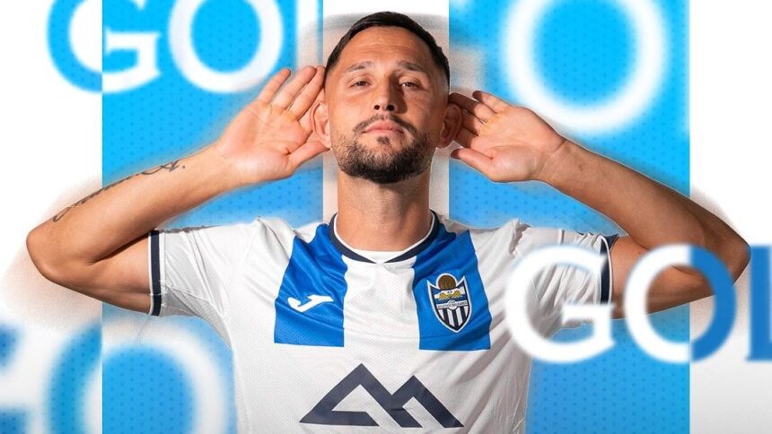 Florin Andone: Debut strălucitor în noul sezon cu un gol spectaculos! 1 video florin andone primul meci si primul gol in noul sezon 68be7c3ef04ed