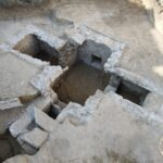 DESCOPERIRE REMARCABILĂ ÎN DOBROGEA: Un hypogeu cu formă de cruce, datând din secolul IV 3 video galerie foto minac hypogeu din secolul iv cu forma de cruce descoperire unica in dobrogea 68c8947e5259e