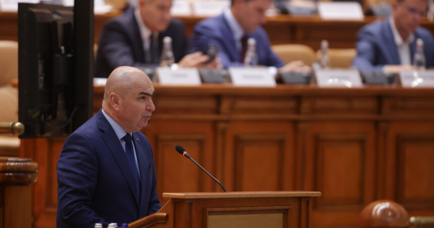 Ilie Bolojan îndeamnă Opoziția la responsabilitate în dezbaterea moțiunilor de cenzură: „Încetați să împiedicați activitatea Guvernului cu moțiuni de tip Cațavencu!” 1 video ilie bolojan mesaj pentru opozitie la dezbaterea motiunilor de cenzura nu mai blocati munca guvernului cu motiuni de tip catavencu 68bd7d2c46f78