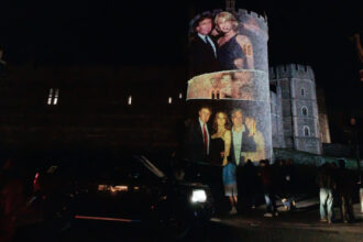 video imagini cu trump si epstein proiectate pe castelul windsor cu ocazia vizitei presedintelui sua in marea britanie patru arestari 68ca5b92cff77