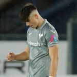 Ioan Vermeșan își face simțită prezența la Hellas Verona! Un alt român, pe banca rezervei echipei din Serie A 3 video ioan vermesan a debutat la hellas verona alt roman prezent pe banca de rezerve a echipei din serie a 68d5096b5e978