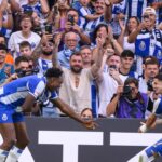 Uimitor! Chiar și cu un jucător în minus timp de o repriză, FC Porto a spulberat echipa adversă în deplasare: 7 victorii din 7 pentru echipa lui Farioli! 3 video ireal cu om in minus o repriza intreaga fc porto si a distrus adversara in deplasare 7 din 7 pentru trupa lui farioli 68db84cb383fc