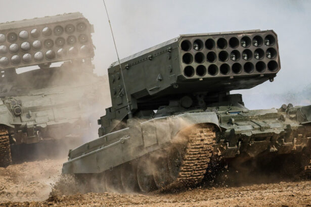 video riposta a kievului ucraina a lovit o rafinarie din sudul rusiei incendiu puternic in urma bombardamentelor 68d67809b1072