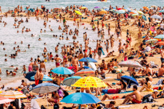 video scenariu sumbru pentru turismul romanesc tva ul ar putea fi marit la 21 din 2026 reactia hotelierilor ar fi o lovitura dramatica 68c3dd448fd58