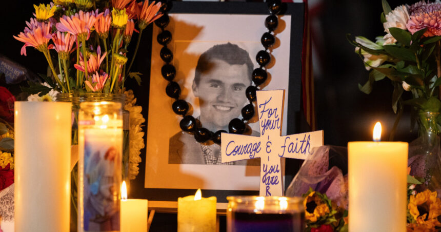 Senatorii români au onorat memoria lui Charlie Kirk, la inițiativa AUR 1 video senatorii romani au tinut un moment de reculegere in memoria lui charlie kirk la propunerea aur 68c836f5cb296