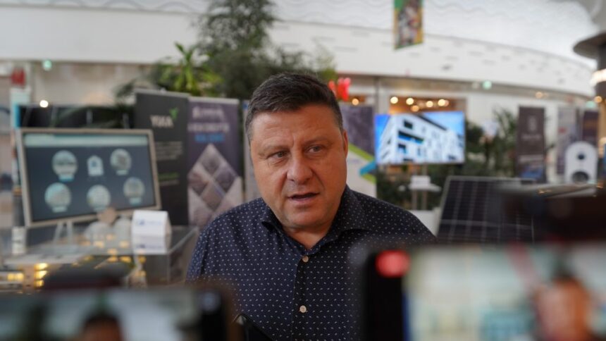 Virgil Lixandru, Euro Vial Lighting: „Colaborarea cu grupul FEGIME ne deschide porțile către expertiză și resurse globale” 1 video virgil lixandru euro vial lighting apartenenta noastra la grupul fegime ne ofera acces la experienta si resurse de nivel international 68c7429769bd9