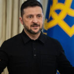 „Volodimir Zelenski răspunde provocării lui Aleksandr Lukașenko, care sugerează negocieri cu Rusia: „Își trăiește propriul vis”” 2 video volodimir zelenski ii da replica lui aleksandr lukasenko care l a indemnat sa negocieze cu rusia traieste in propria lui lume 68da934909976
