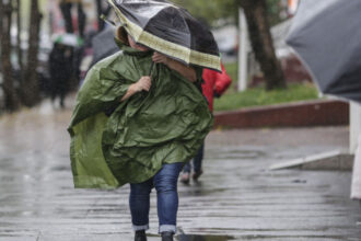 video vremea se schimba radical racire accentuata ploi si vant puternic in toata tara elena mateescu minimele vor deveni negative 68d3a7706b465