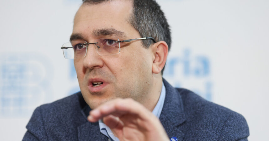 Vlad Voiculescu, liderul USR București, denunță acțiunile PSD în campania pentru Primăria Capitalei ca fiind „terorism politic” 1 vlad voiculescu presedintele usr bucuresti despre alegerile pentru primaria capitalei ce face psd se numeste terorism politic 68d3d5184f400