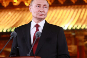 vladimir putin creste tva ul in rusia pentru a si putea sustine masinaria de razboi la cat ajunge taxa pe valoarea adaugata 68d3d199d0998