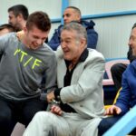 „Camaraderie în umbră! Relația dintre Florin Tănase și Gigi Becali zguduie vestiarul FCSB?” 3 vorbeste separat vestiarul lui fcsb afectat de prietenia dintre florin tanase si gigi becali 68bf1e12321d3
