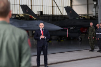 vrem sa transmitem un semnal rusiei lui putin polonia nu se va lasa intimidata de dronele rusesti spune presedintele nawrocki 68c2d12f83353