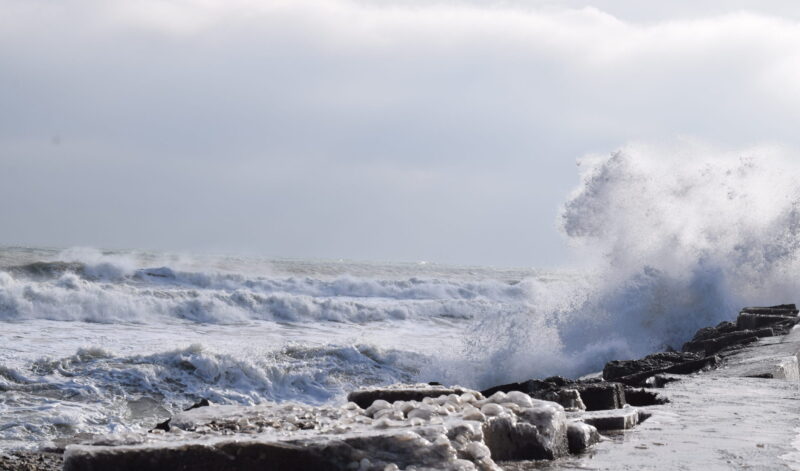 Dobrogea înfruntă o răcire bruscă: Termometrele coboară până la 8 grade Celsius! 1 vremea se schimba brusc in dobrogea temperaturile minime scad pana la 8 grade celsius 68d3bf66900e9