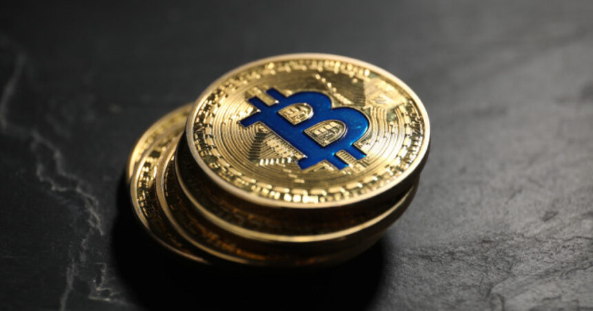 „Divina Prosperității” din China, pedepsită după șapte ani de la cea mai grandioasă frauda cu Bitcoin din istorie. Ce implicare a avut în acest scandal? 1 zeita bogatiei din china a fost condamnata dupa sapte ani de la cea mai mare escrocherie cu bitcoin din lume ce rol a avut ea 68db82771307f
