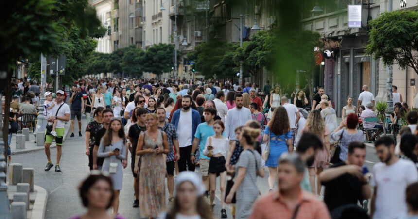 Sărbătoarea Bucureștiului 2025: Weekend plin de evenimente, cu un spectacol inedit pe apă și tururi gratuite cu autobuzele de vizitare! 1 zilele bucurestiului 2025 evenimente in weekend primul spectacol pe apa produs in romania si tururi gratuite cu autobuzele turistice 68cbbeb829e42