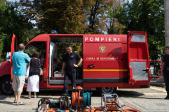 ziua pompierilor 2025 ce expozitii si evenimente sunt organizate in subunitatile din bucuresti si din intreaga tara pe 13 septembrie 68c5237d76ad0