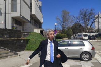 45 de judecatori din constanta au formulat cereri de abtineri in dosarul lui dan diaconescu fostul patron otv ce s a decis azi la tribunal 68fbae7555171