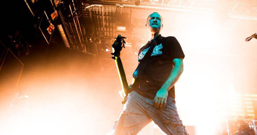 Tragedie în lumea muzicii: basistul Limp Bizkit, Sam Rivers, a încetat din viață. „Lăsați-vă purtați de ritmurile sale!” 1 a murit basistul trupei limp bizkit ascultati basul lui sam rivers toata ziua 68f47d6cdd46c
