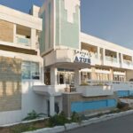 Acționarii Biroului de Turism pentru Tineret SA se reunesc în Adunarea Generală: discutarea planurilor de maximizare a resurselor, printre care și închirierea Hotelului Azur din Costinești. 2 actionarii societatii biroul de turism pentru tineret sa convocati in agoa strategii de valorificare a activelor inclusiv inchirierea hotelului azur din costinesti pe ordinea de zi 68e00274be1de