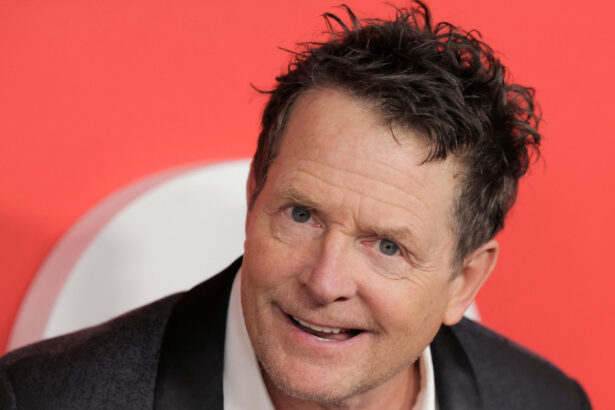 actorul michael j fox compara boala parkinson cu un agresor totul tine de felul in care te ridici impotriva lui 6904ee547ed41