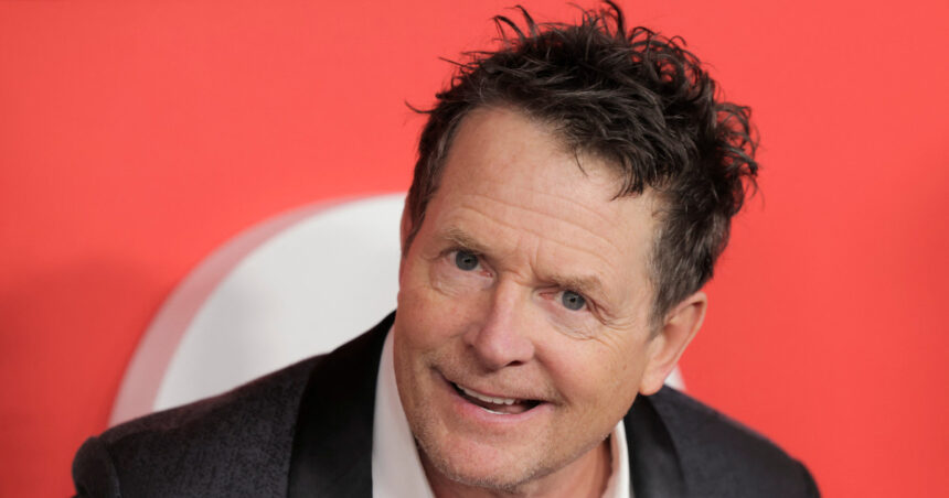 Michael J. Fox descrie lupta împotriva Parkinsonului ca pe un inamic: „Esential este cum te ridici în fața lui” 1 actorul michael j fox compara boala parkinson cu un agresor totul tine de felul in care te ridici impotriva lui 6904ee547ed41