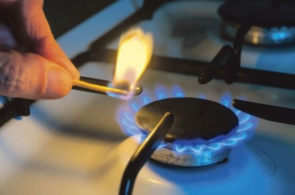 Alarmă în Constanța: Evacuare de urgență dintr-un apartament pe str. Corbului din cauza scăpărilor de gaze! 1 alerta in constanta scapari de gaze intr un apartament de pe str corbului 68f9fa87c06c1