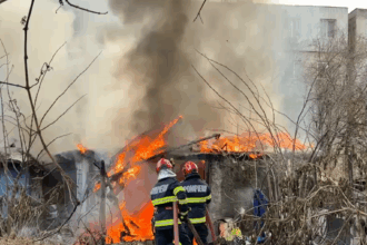 alerta in tuzla arde o casa pe strada biruintei 68fb6f42d6960