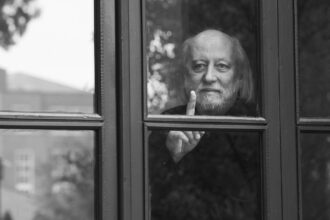 analiza apocalipsa este acum de ce alegerea lui laszlo krasznahorkai la nobelul pentru literatura reflecta exact vremurile in care traim 68e9dfdf4546c