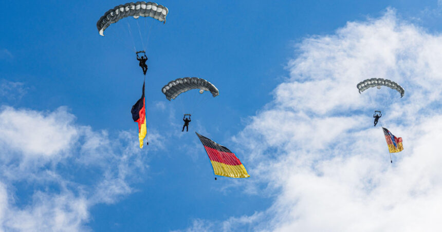 O privire asupra modului în care moștenirea nazistă îngreunează Germania în lupta împotriva dronelor rusești 1 analiza cum incurca trecutul nazist germania sa doboare dronele rusilor politico 68e9e33b5a712